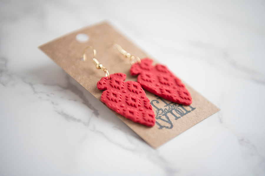 Carli | Red Aztec Large Arrowhead
