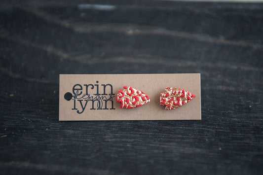 Arrowhead Studs | Red and Gold Leopard