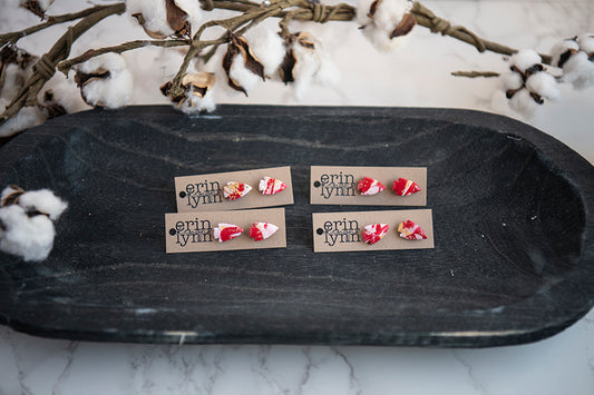 Arrowhead Studs | Red and Gold Marble